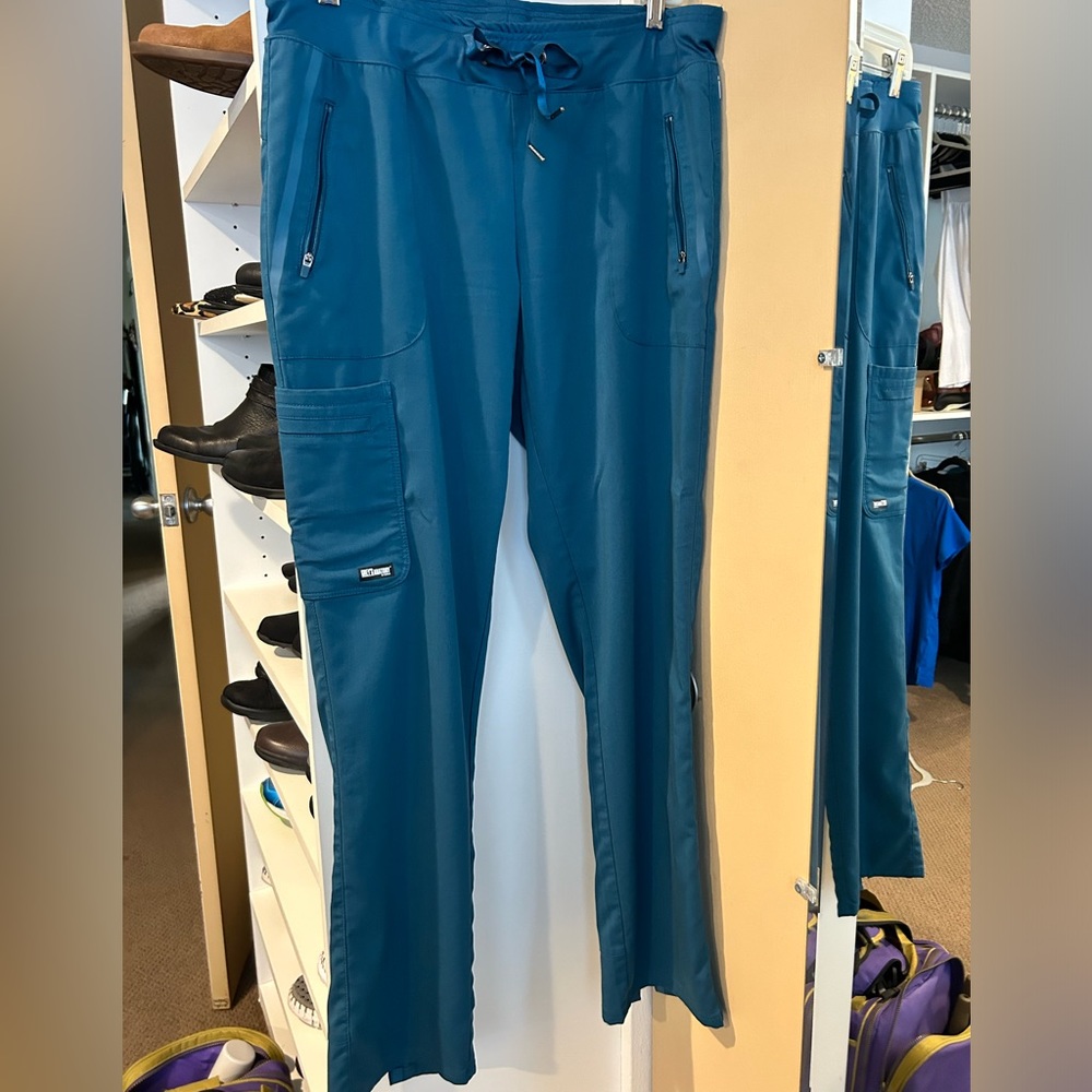 Grey’s Anatomy scrubs pants